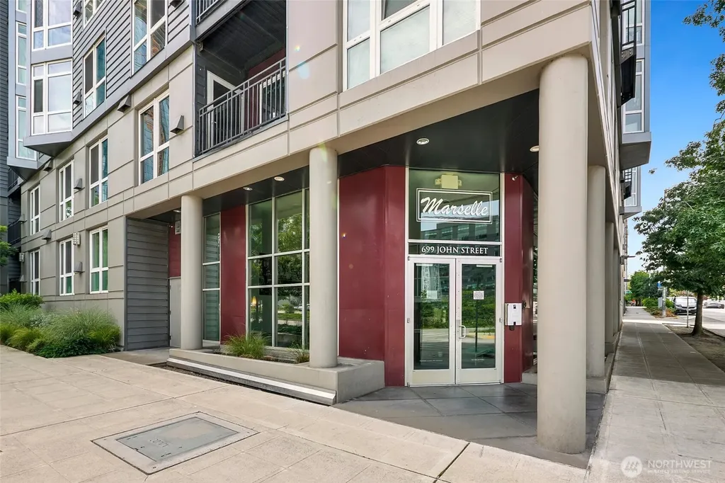 699 John Street Seattle WA 98109