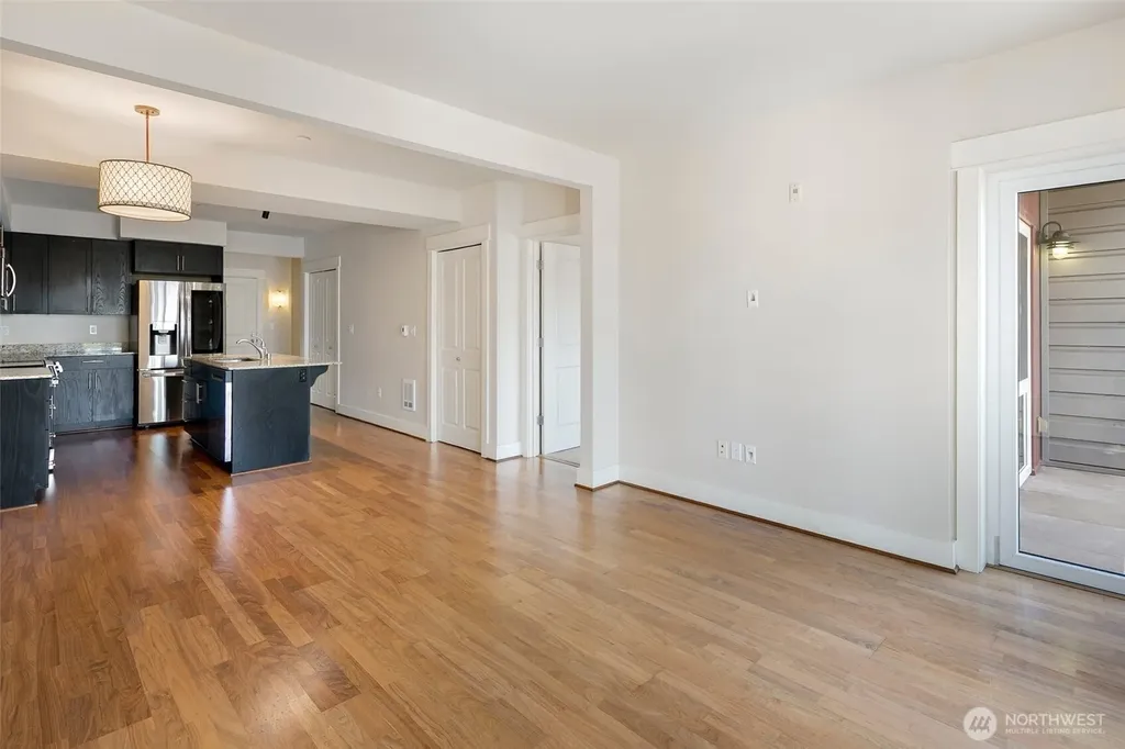 699 John Street Seattle WA 98109