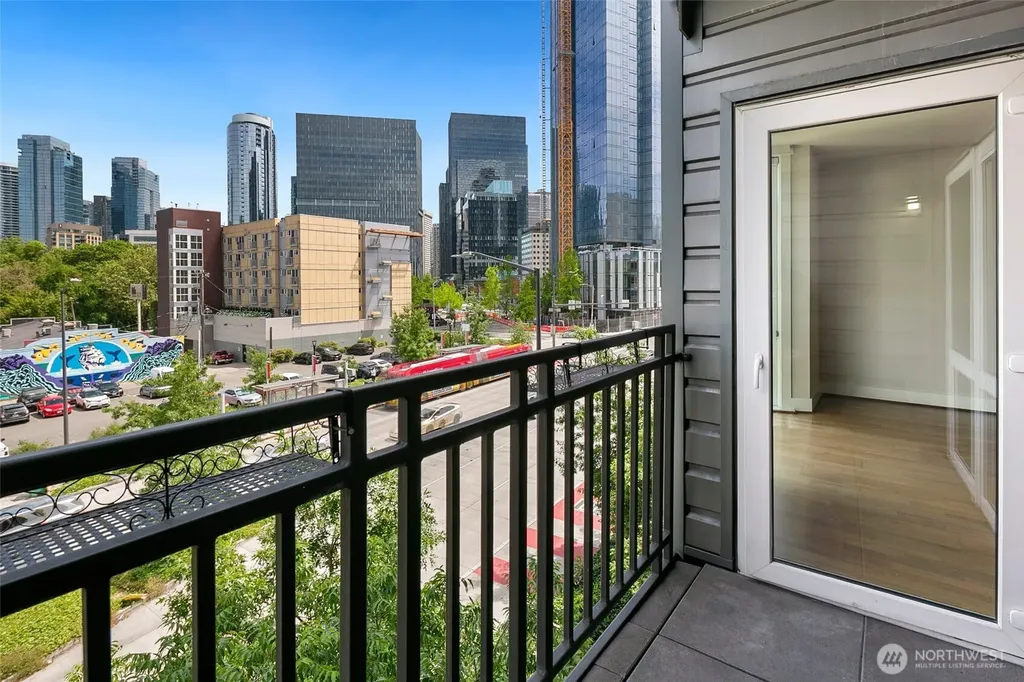 699 John Street Seattle WA 98109