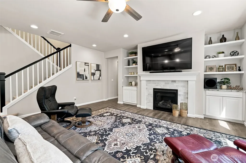 9339 Balata Court NE Lacey WA 98516