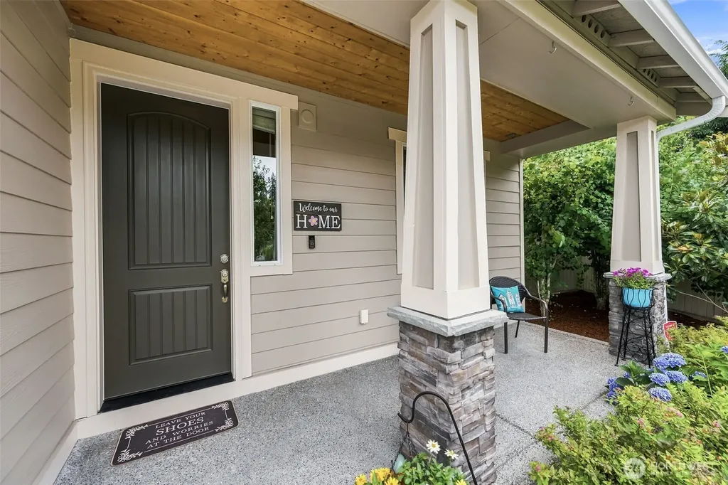 9339 Balata Court NE Lacey WA 98516