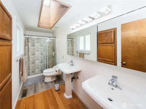 10820 NE 183rd Court Bothell WA 98011