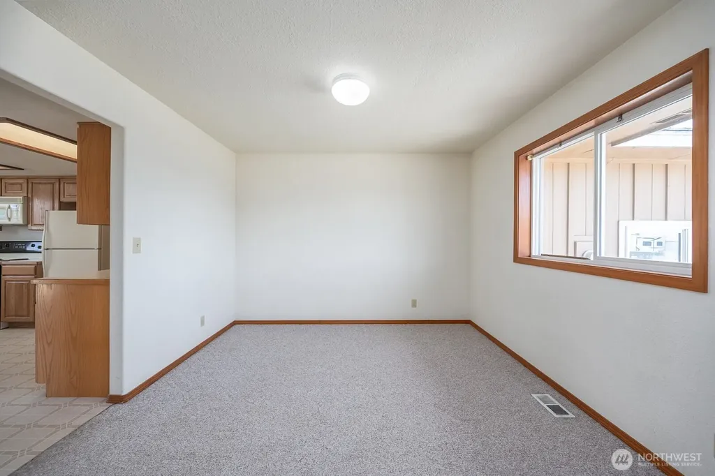 1539 S Bailey Moses Lake WA 98837