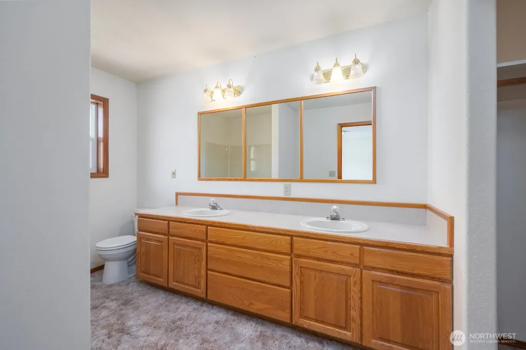 1539 S Bailey Moses Lake WA 98837