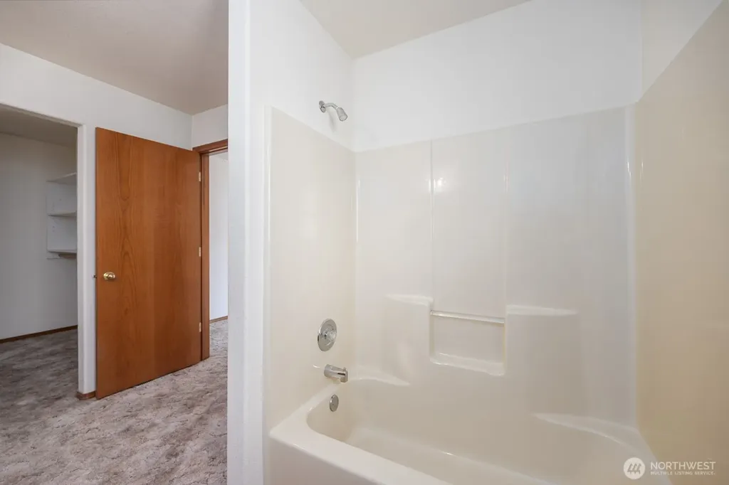 1539 S Bailey Moses Lake WA 98837