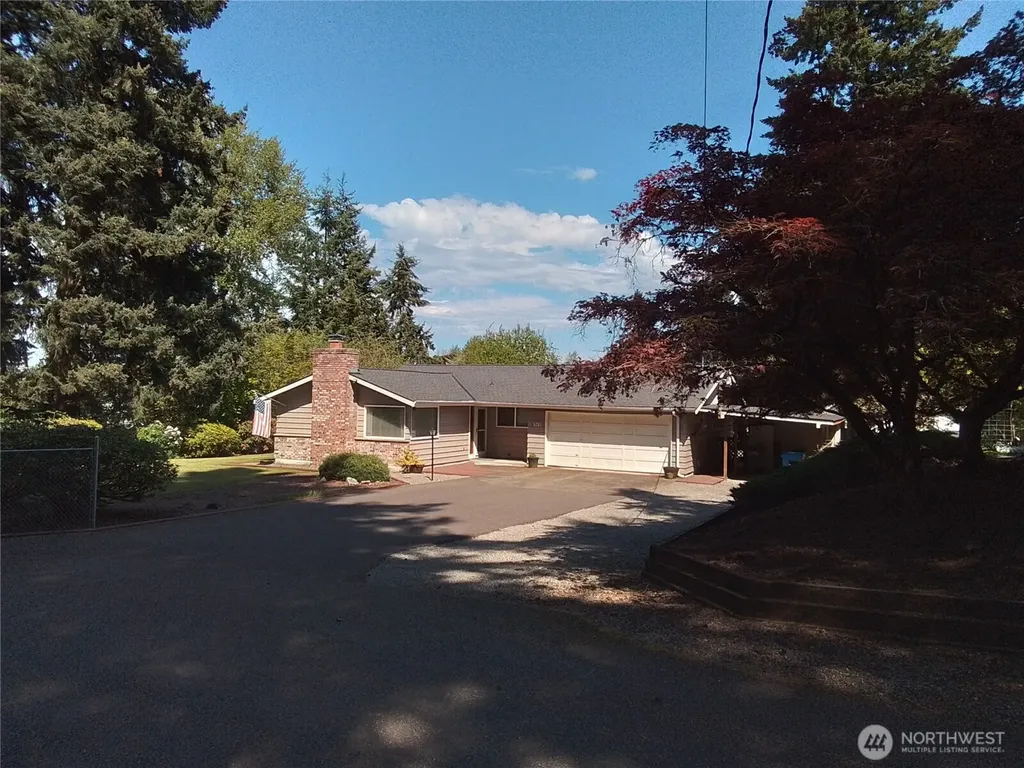 4201 7th Street SW Puyallup WA 98373