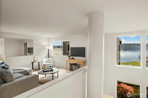 3418 W Lake Sammamish Parkway SE Bellevue WA 98008