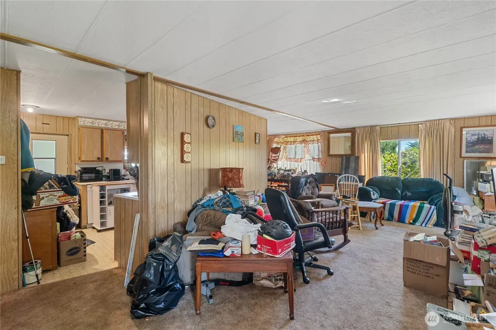 3 Meander Way Aberdeen WA 98520