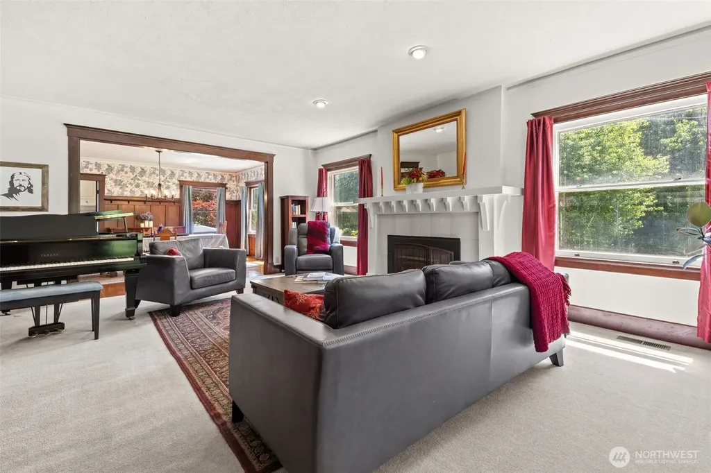 214 Bunker Creek Road Adna WA 98522