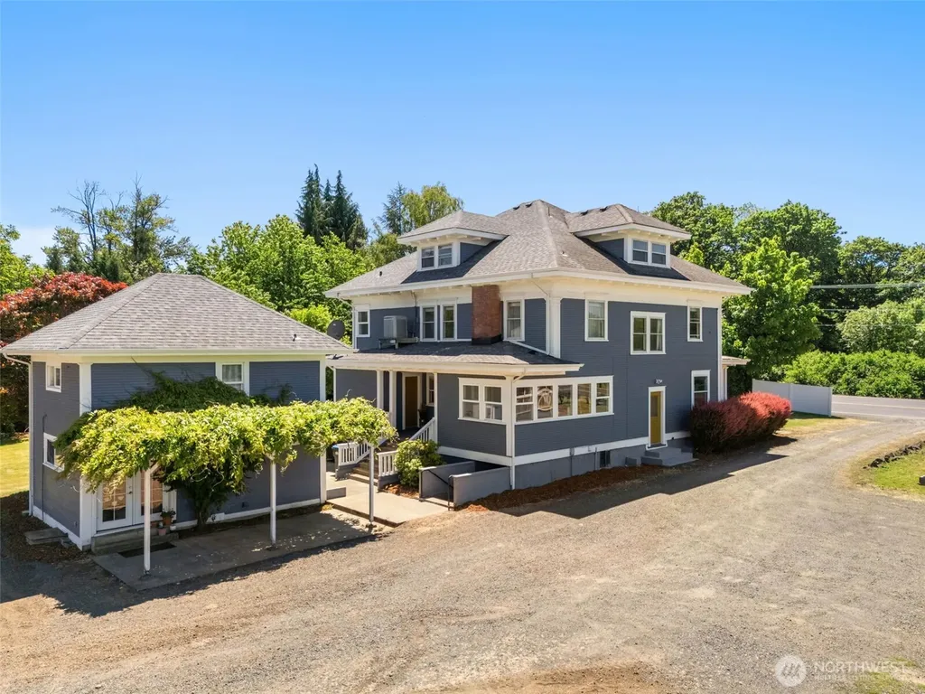 214 Bunker Creek Road Adna WA 98522