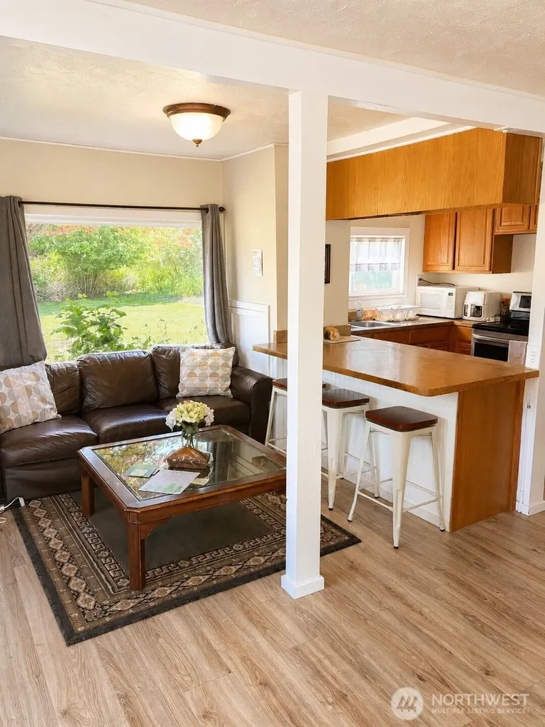 214 Bunker Creek Road Adna WA 98522