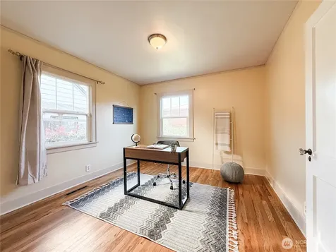 228 S 55th Street Tacoma WA 98408