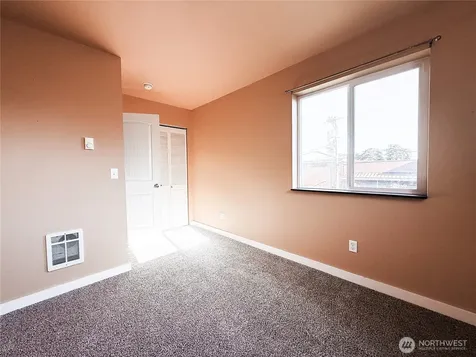 228 S 55th Street Tacoma WA 98408