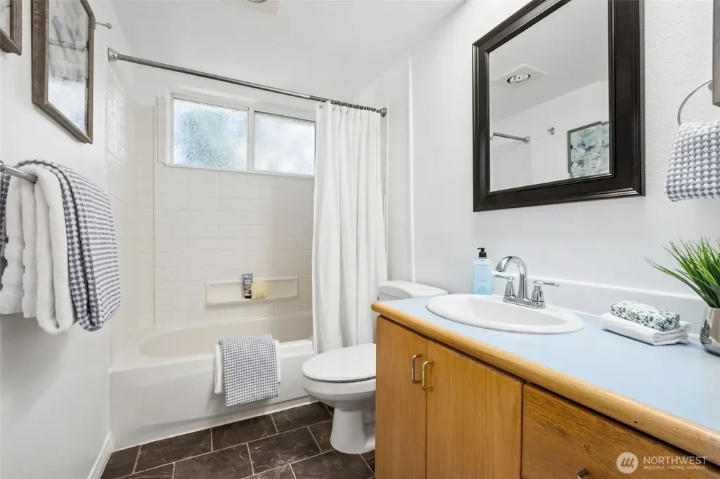 25328 151st Place SE Covington WA 98042