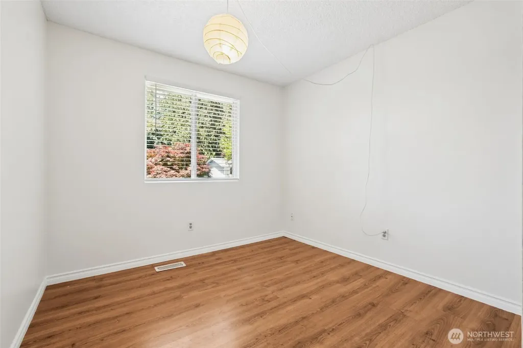25328 151st Place SE Covington WA 98042