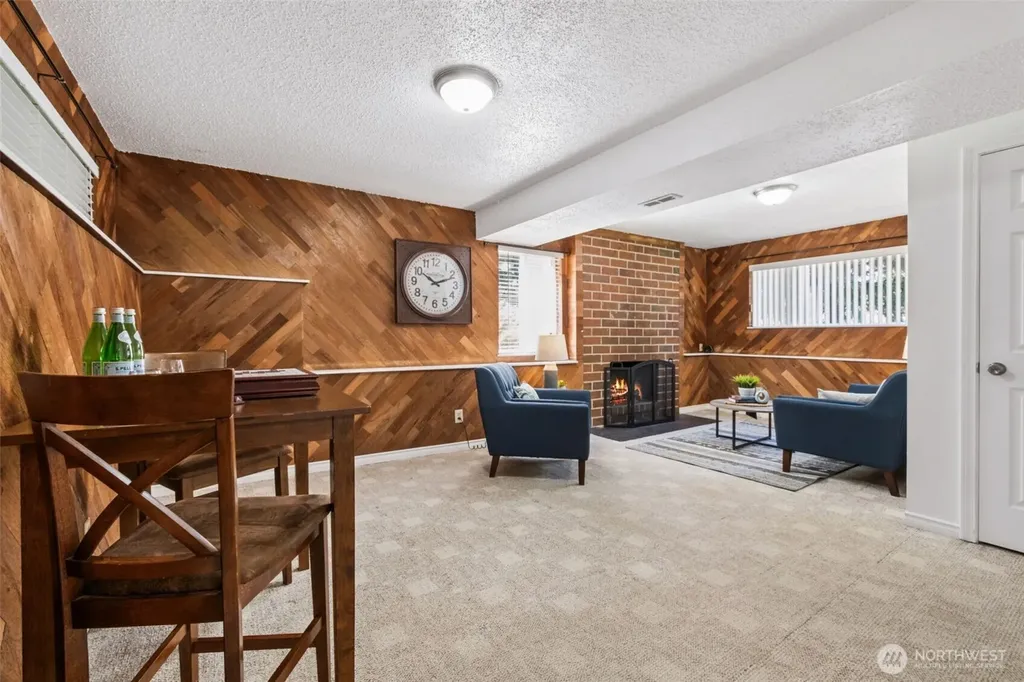 25328 151st Place SE Covington WA 98042