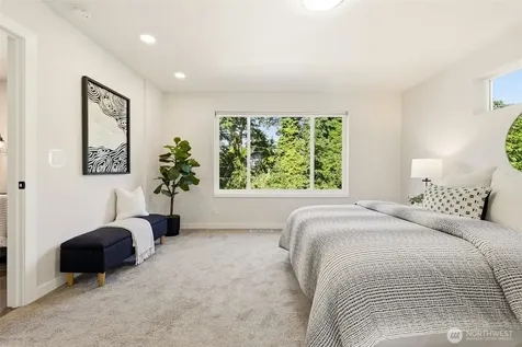 7511 Dumar Way SW Seattle WA 98106