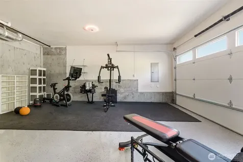 7511 Dumar Way SW Seattle WA 98106