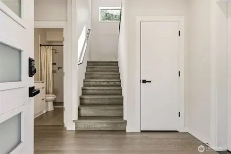 7511 Dumar Way SW Seattle WA 98106