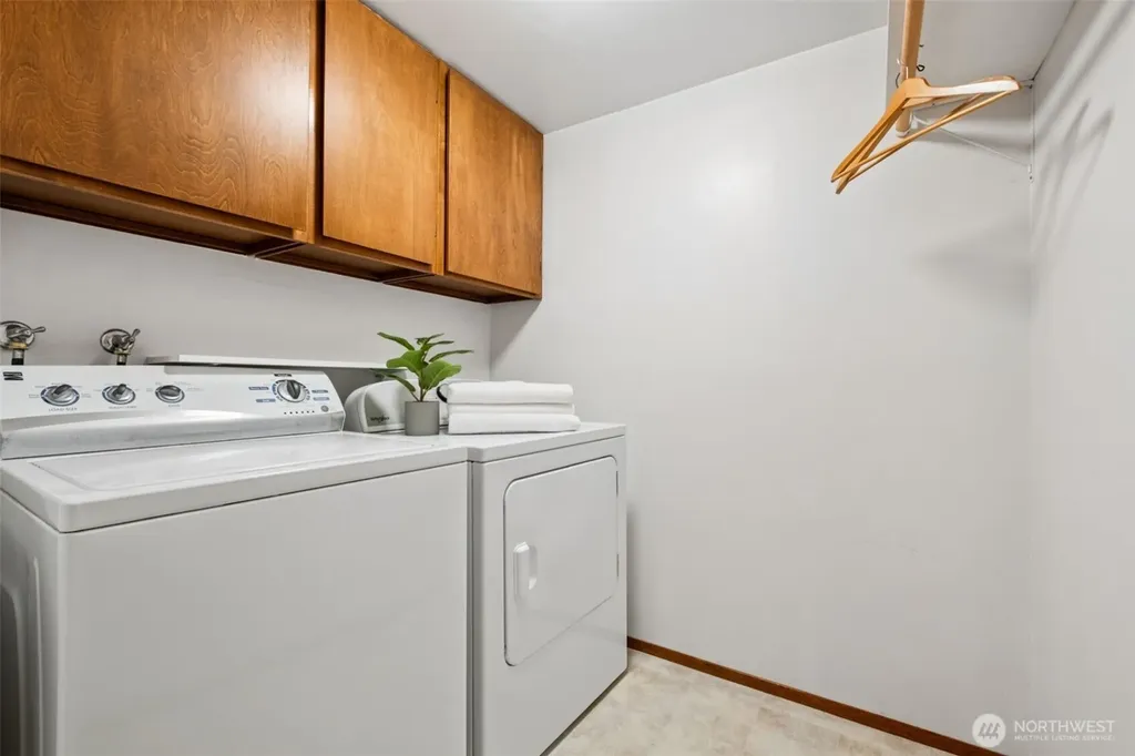 23812 138th Avenue SE Kent WA 98042