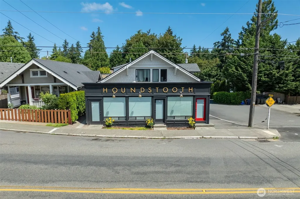 2102 N Oakes Street Tacoma WA 98406