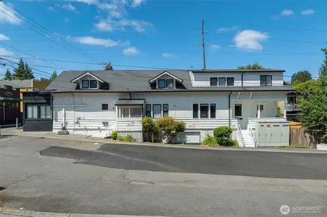 2102 N Oakes Street Tacoma WA 98406