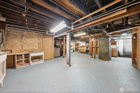 2102 N Oakes Street Tacoma WA 98406