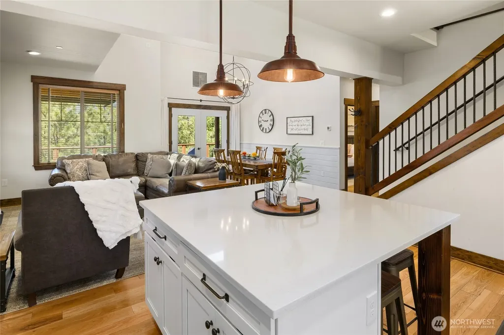 137 Big Hill Drive Cle Elum WA 98922