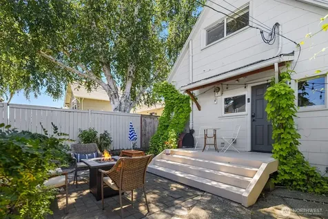 1911 Rucker Avenue Everett WA 98201