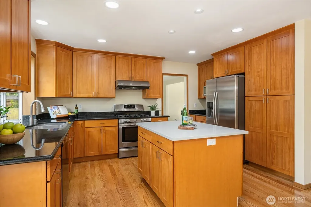 4518 146th Place SW Lynnwood WA 98087