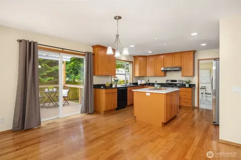 4518 146th Place SW Lynnwood WA 98087