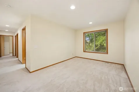4518 146th Place SW Lynnwood WA 98087