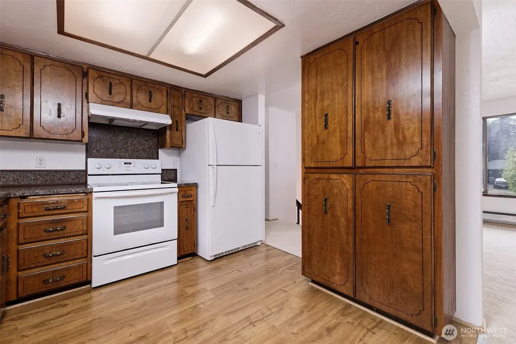 2064 Lake Boulevard Shelton WA 98584