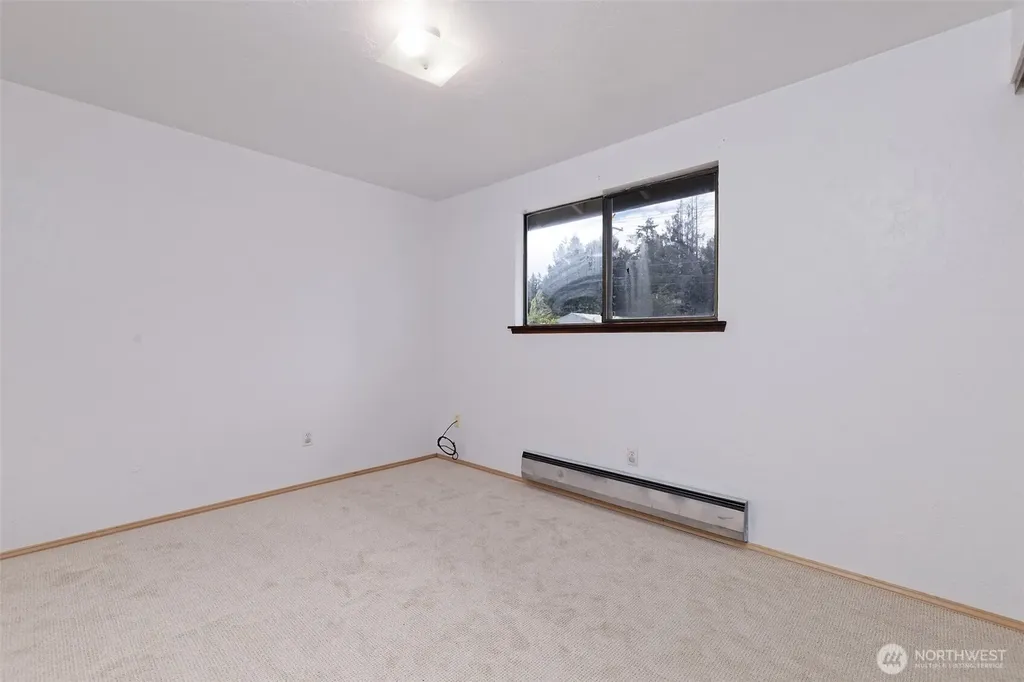 2064 Lake Boulevard Shelton WA 98584