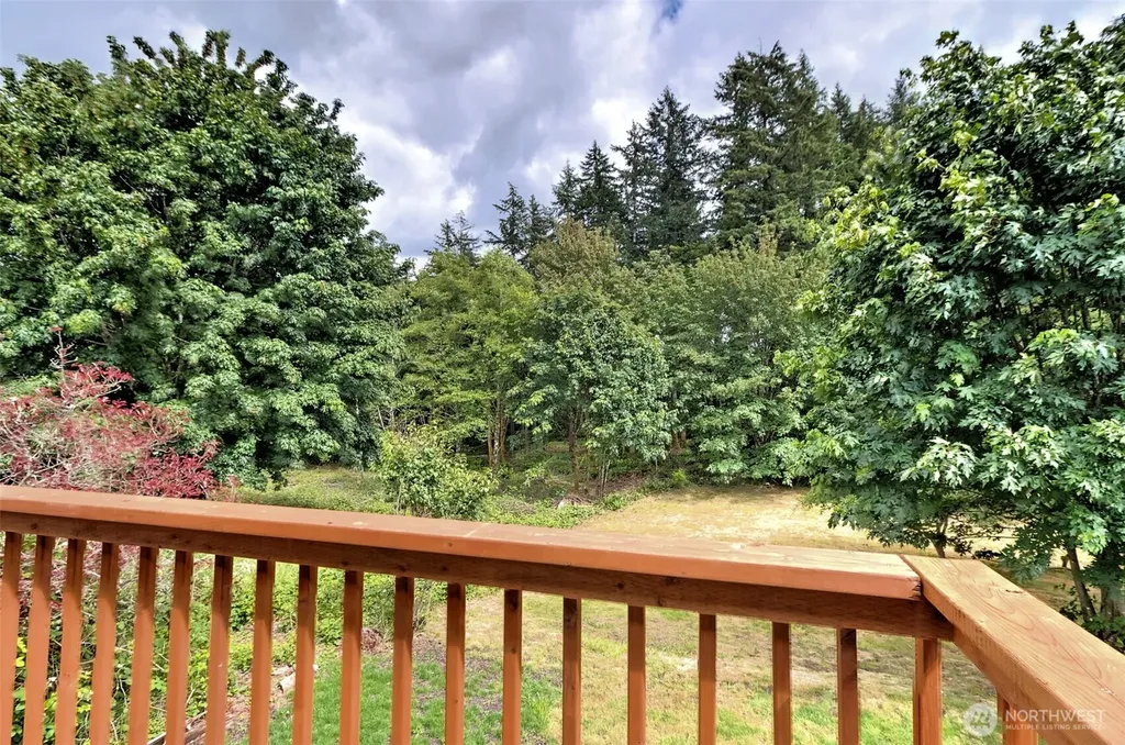 2064 Lake Boulevard Shelton WA 98584