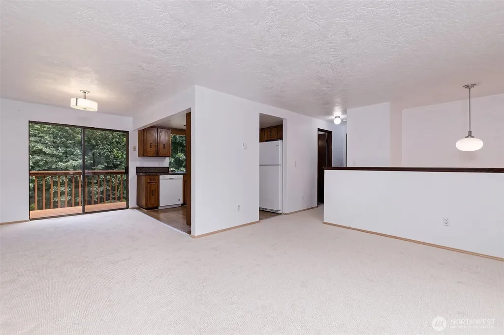 2064 Lake Boulevard Shelton WA 98584