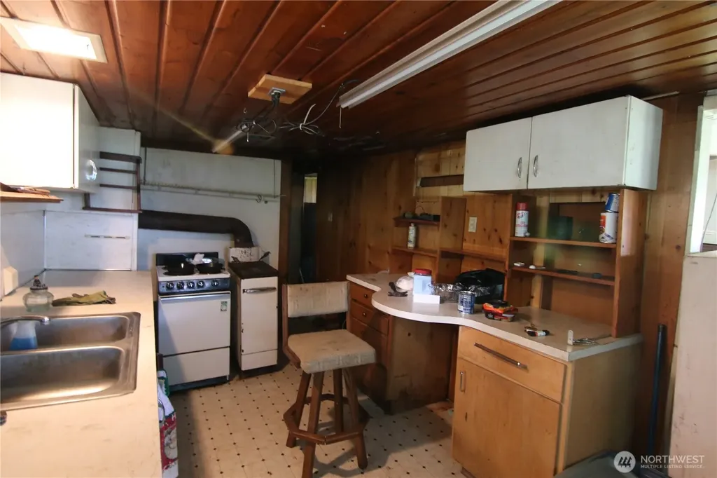 2095 Postal Avenue Bellingham WA 98226