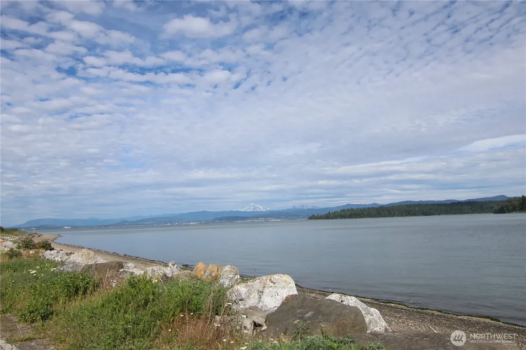 2095 Postal Avenue Bellingham WA 98226
