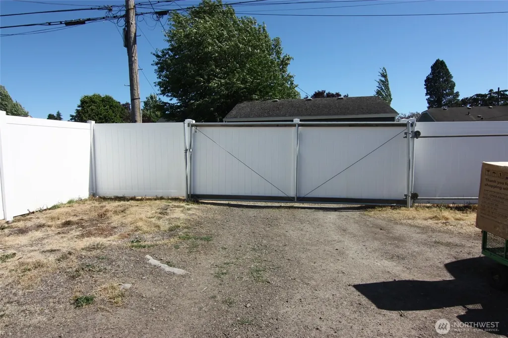 2949 Florida Street Longview WA 98632