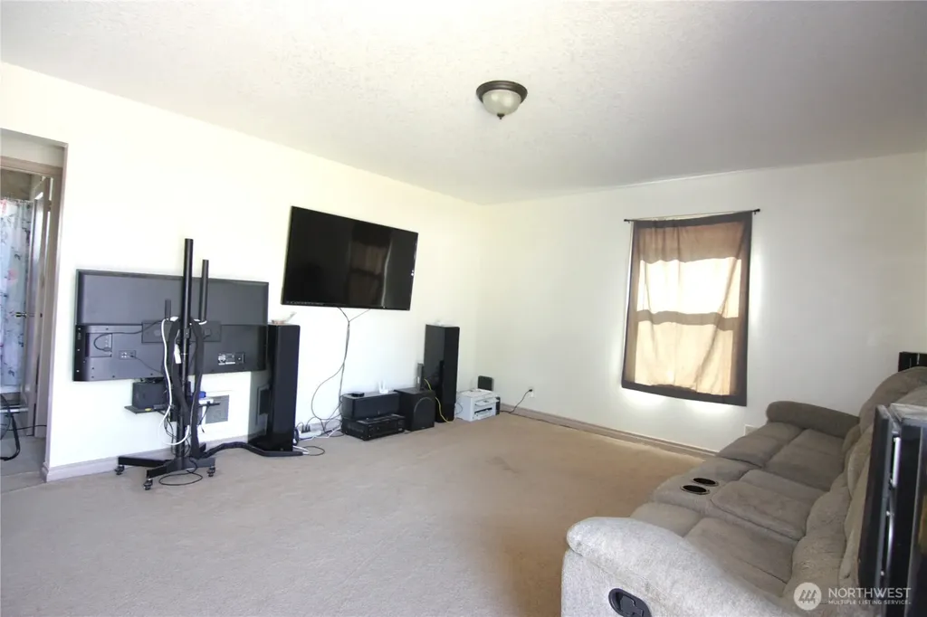 2949 Florida Street Longview WA 98632