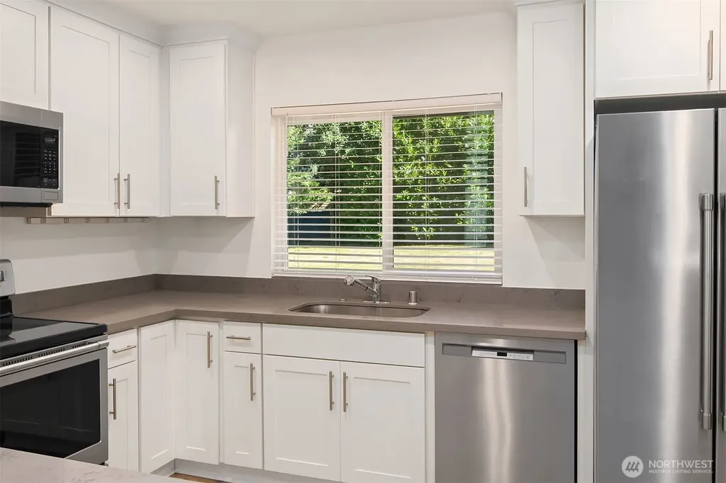 4910 NE 7th Street Renton WA 98059