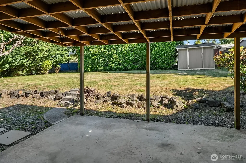 4910 NE 7th Street Renton WA 98059