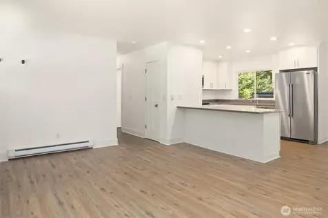 4910 NE 7th Street Renton WA 98059
