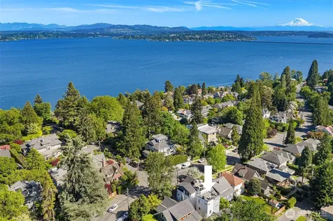 1802 38th Avenue Seattle WA 98122