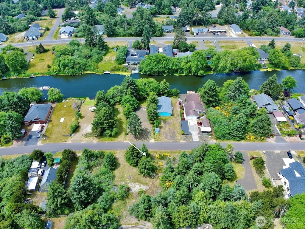710 Island Circle SE Ocean Shores WA 98569