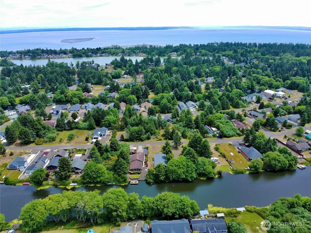 710 Island Circle SE Ocean Shores WA 98569