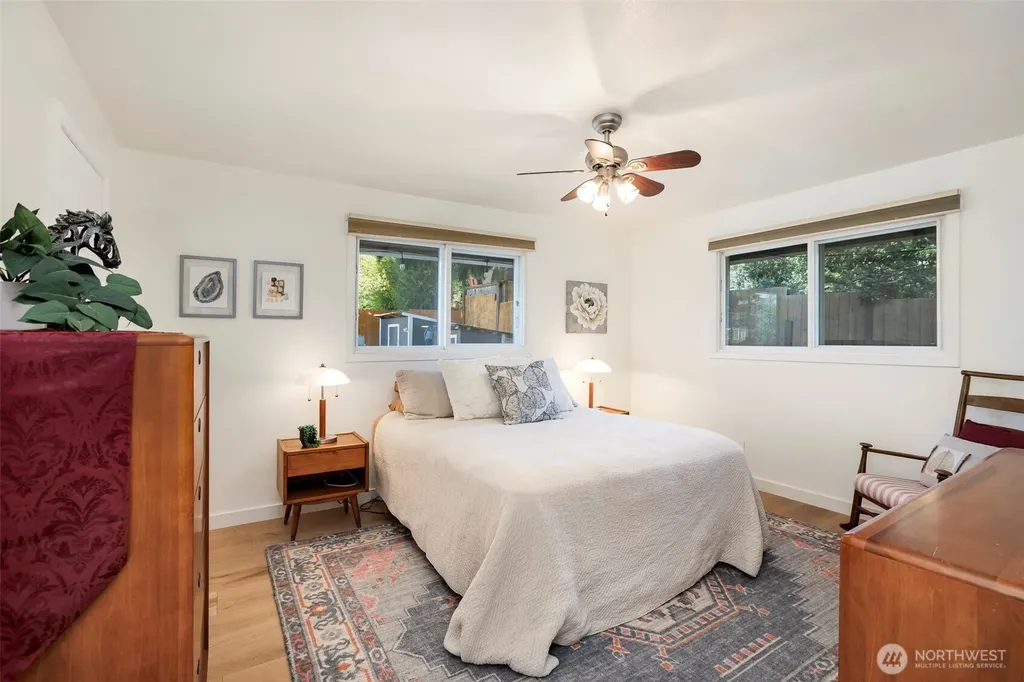 2515 S 118th Street Burien WA 98168