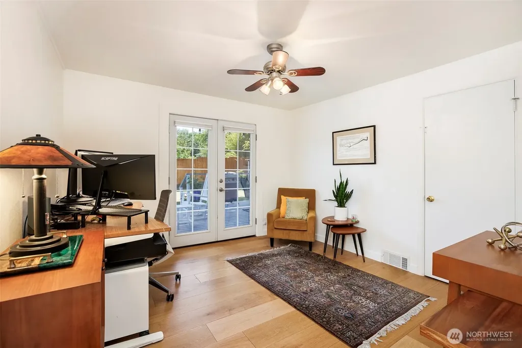 2515 S 118th Street Burien WA 98168