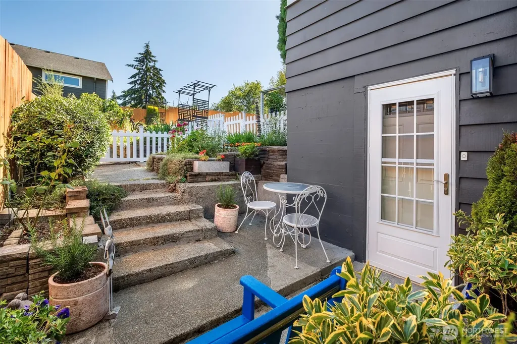 2515 S 118th Street Burien WA 98168