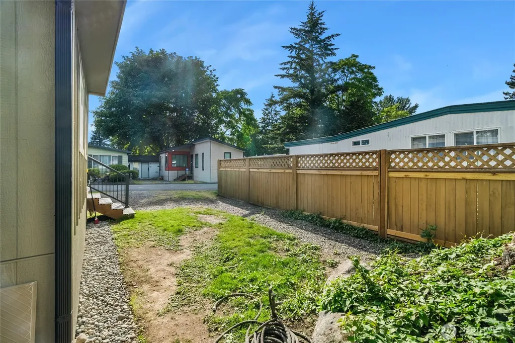 1645 S 272nd Street Federal Way WA 98003